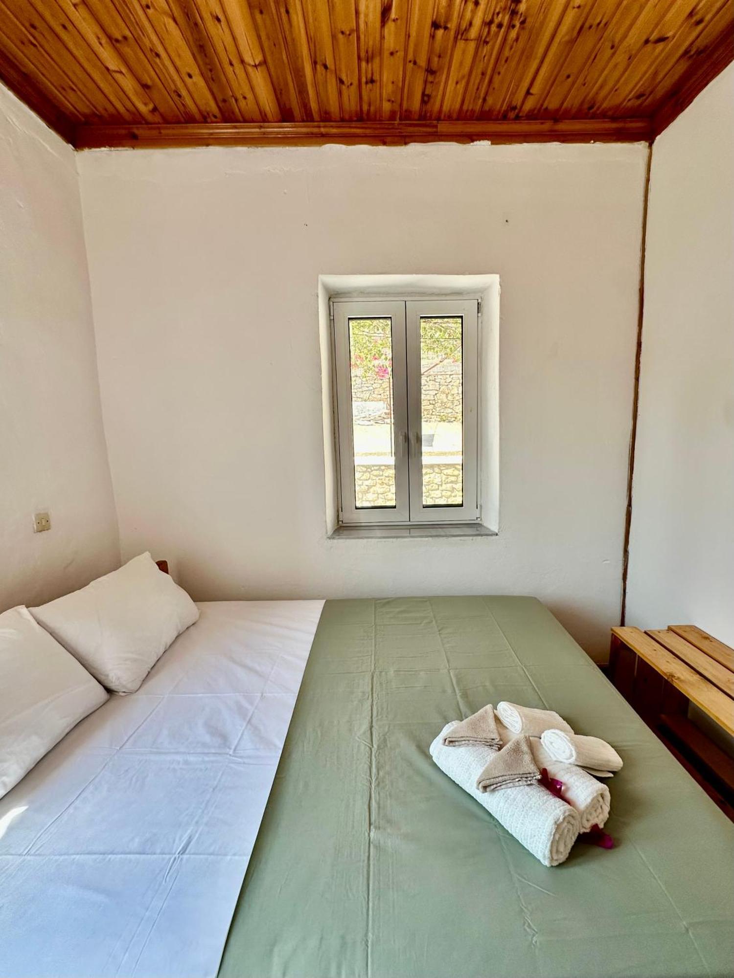 Willa Chrysavgi Stone House Katomerion Zewnętrze zdjęcie
