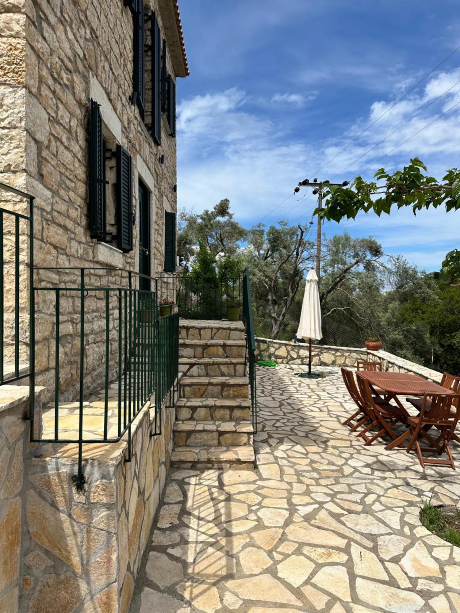 Willa Chrysavgi Stone House Katomerion Zewnętrze zdjęcie